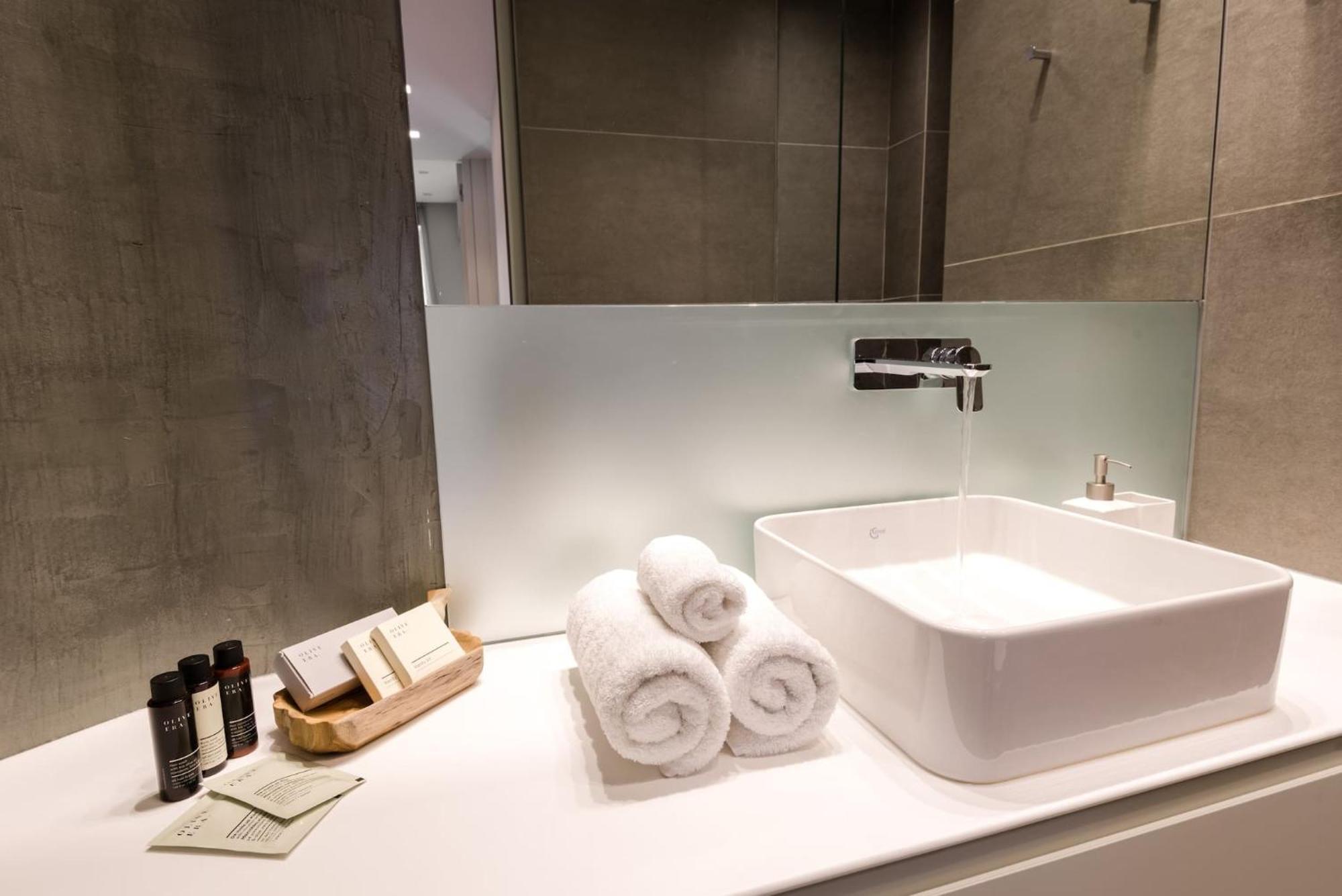 Urban Apt With Stunning Acropolis View & Roofdeck Athén Kültér fotó